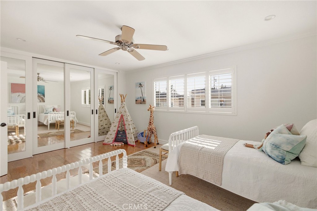 437 2nd Property Photo 34