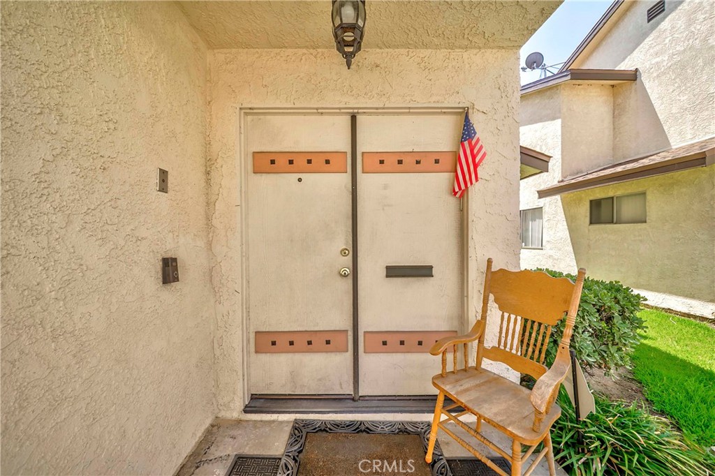 14012 Cerise Avenue Property Photo 2
