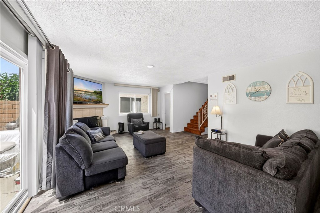 14012 Cerise Avenue Property Photo 11