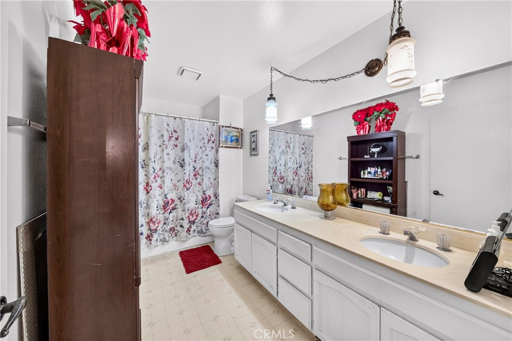 14012 Cerise Avenue Property Photo 22