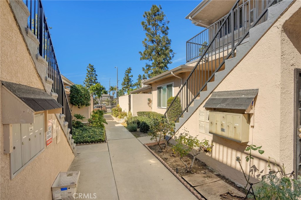 10636 Crenshaw Blvd Property Photo 7