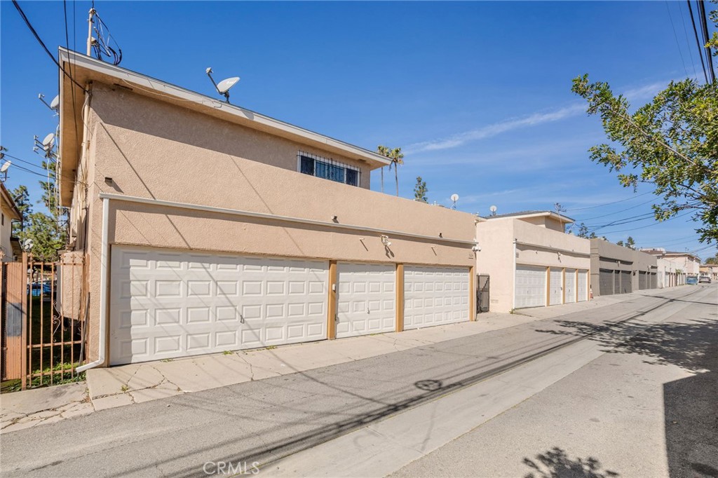 10636 Crenshaw Blvd Property Photo 8