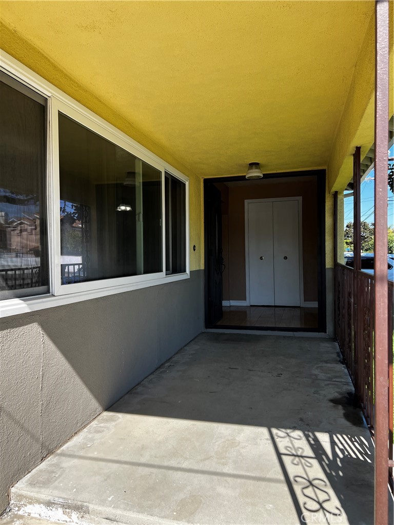 22443 Meyler Street Property Photo 5