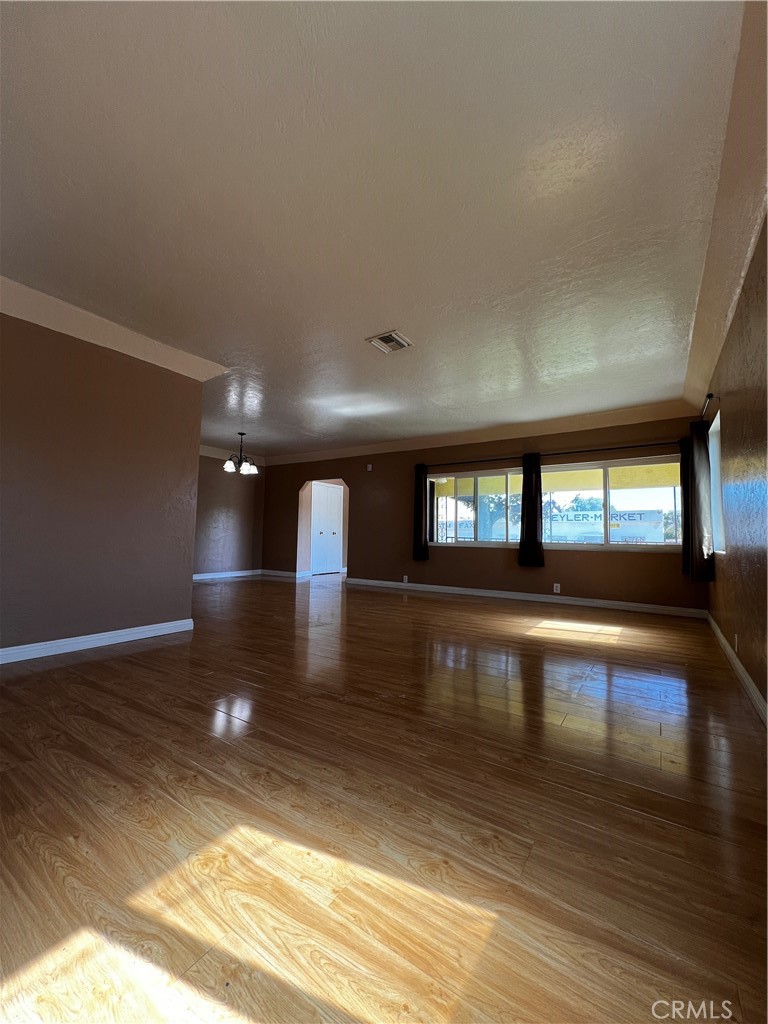 22443 Meyler Street Property Photo 9