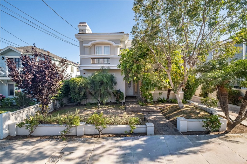 1802 Clark Property Photo 2