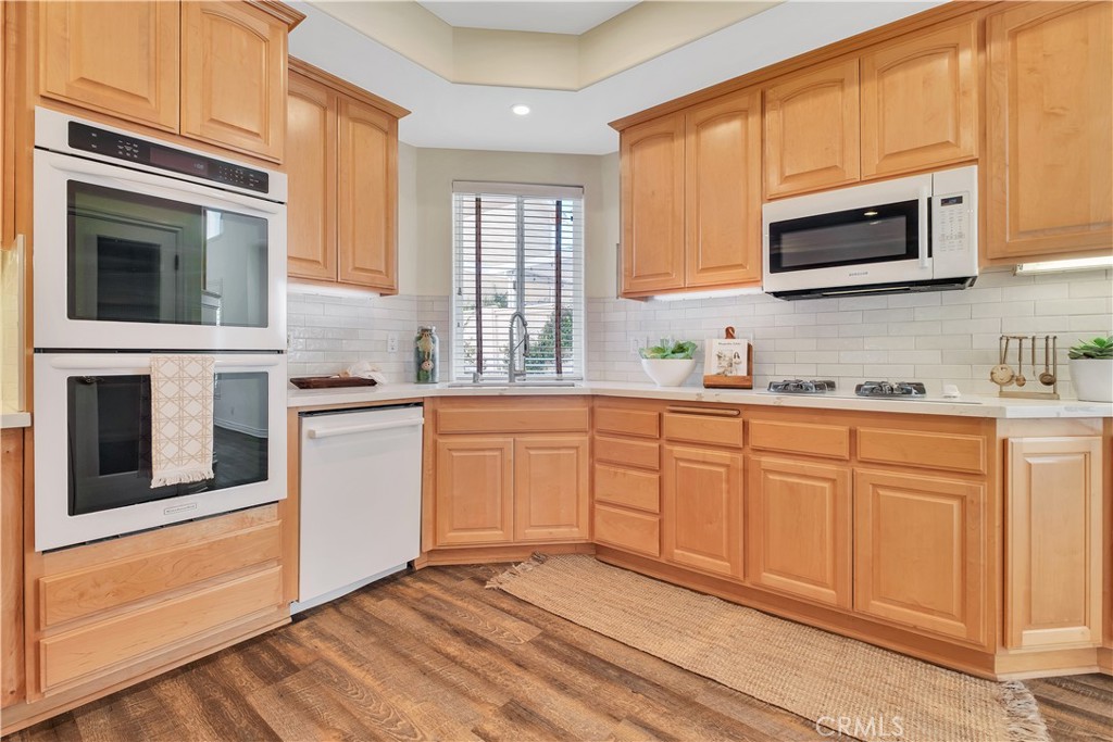 1802 Clark Property Photo 14