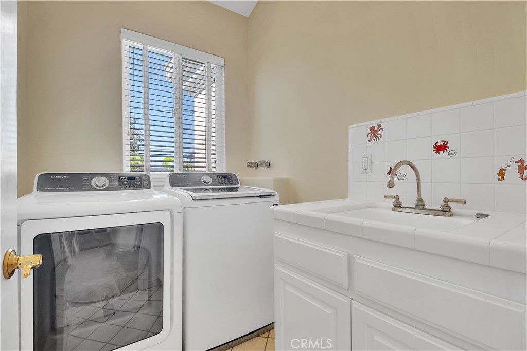 1802 Clark Property Photo 22
