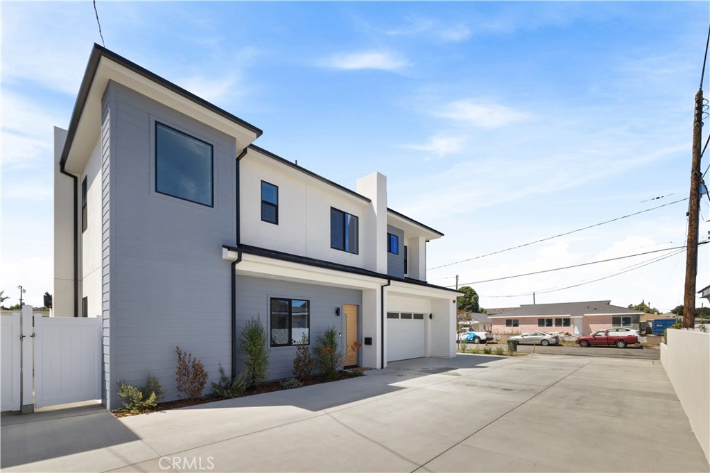 14810 Eastwood Avenue Property Photo 29