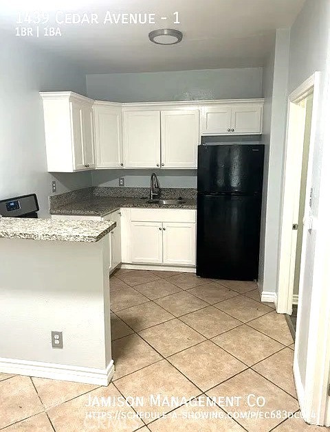 1439 Cedar Property Photo 2