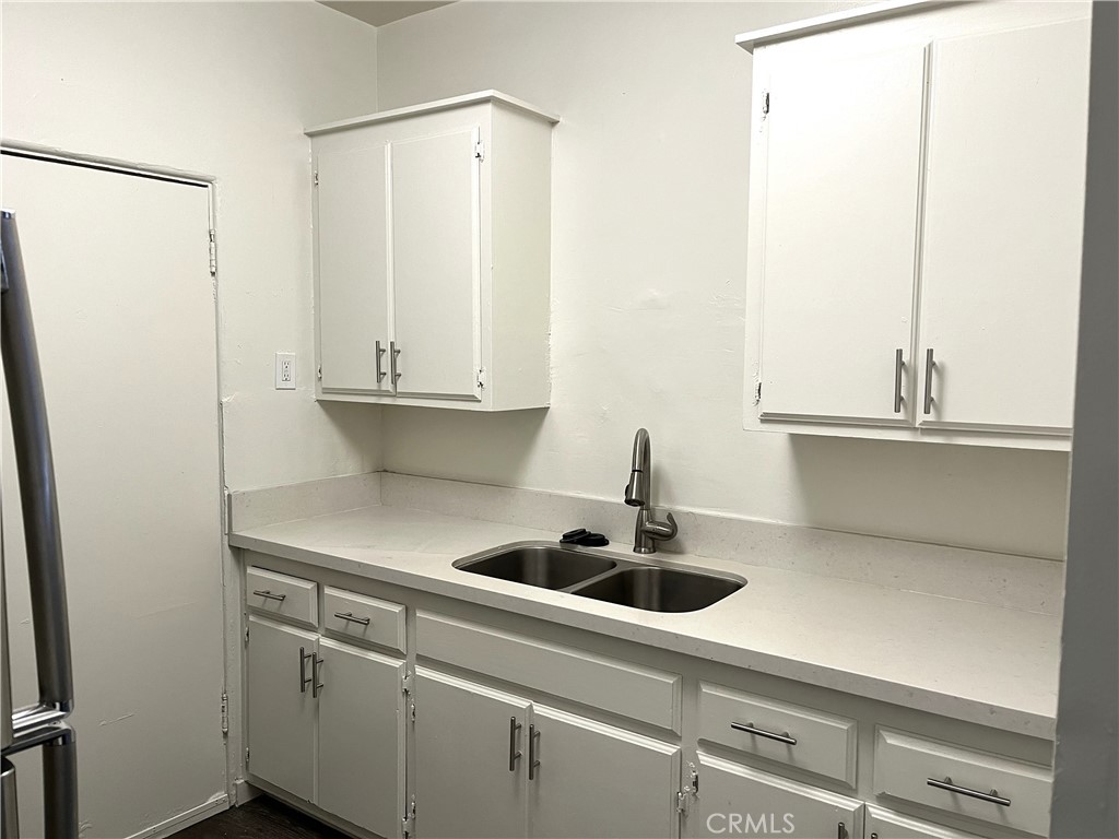 1439 Cedar Property Photo 7