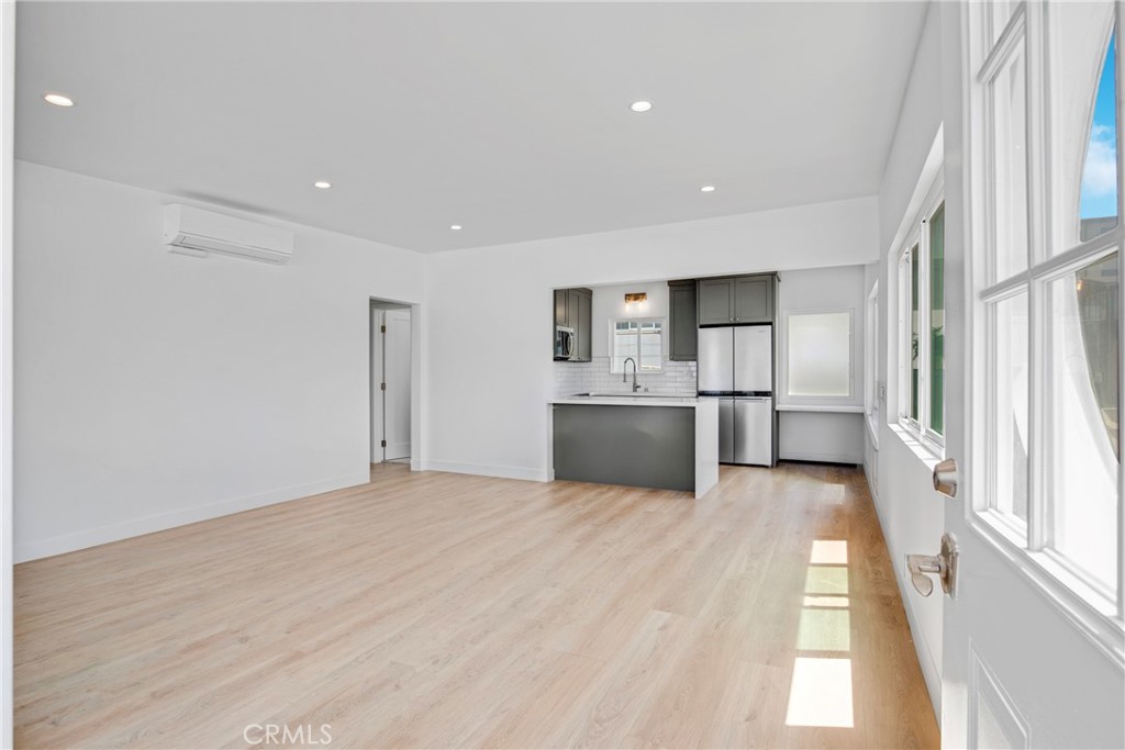 3600 The Strand C Property Photo 6