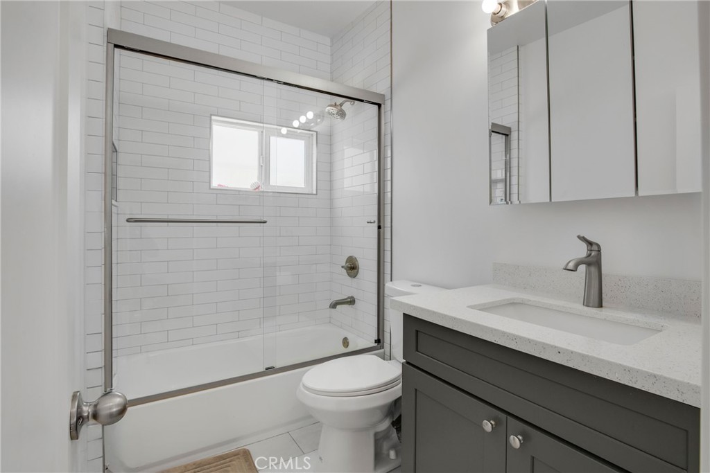 3600 The Strand C Property Photo 13
