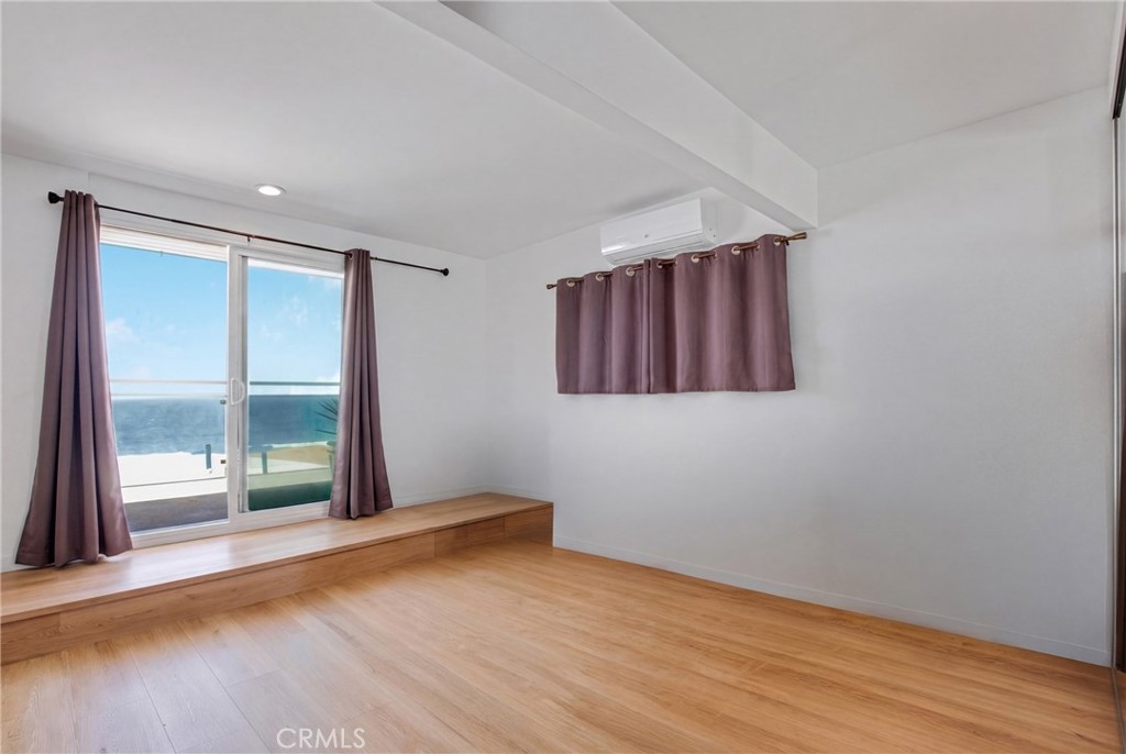 3600 The Strand C Property Photo 14