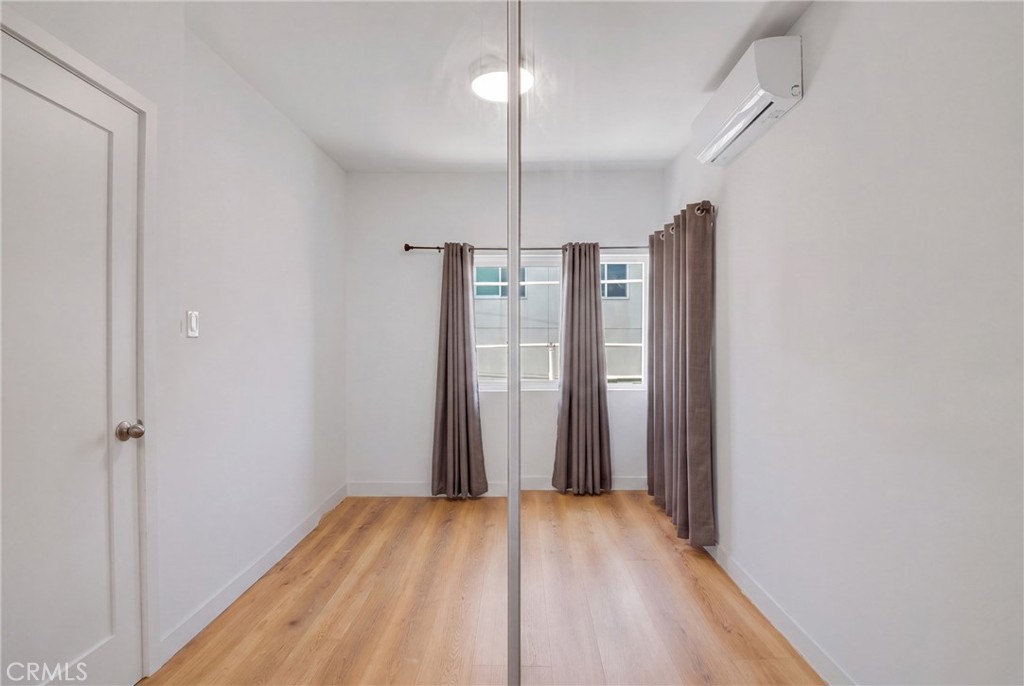3600 The Strand C Property Photo 16