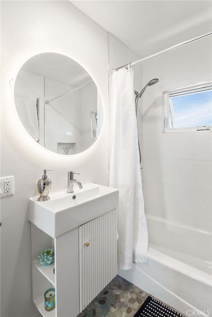 428 25th Property Photo 30
