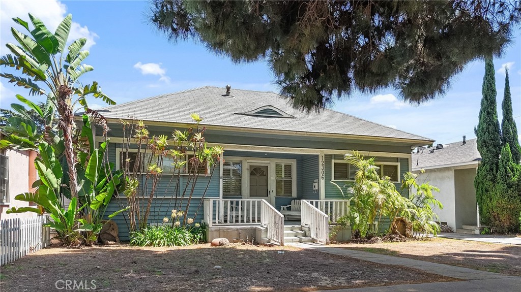 12306 Idaho Avenue Property Photo 1