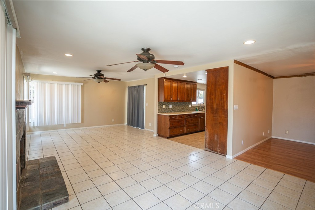 993 Verona Property Photo 7