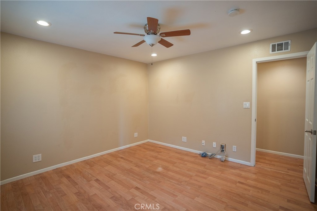 993 Verona Property Photo 18