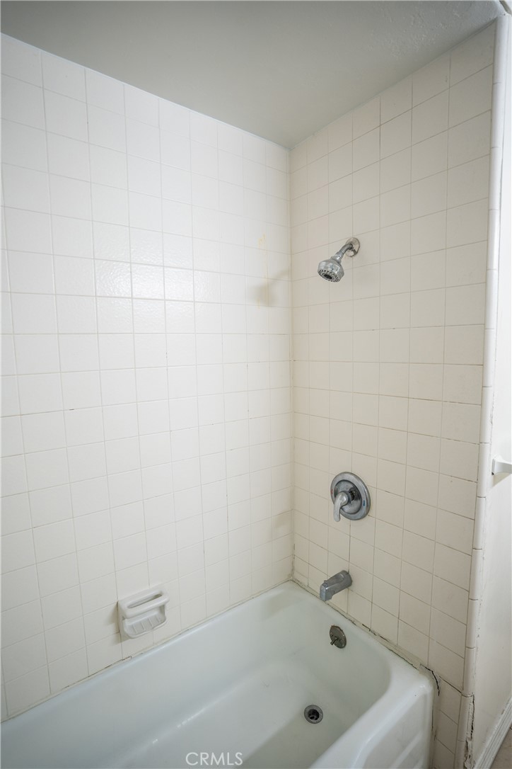 993 Verona Property Photo 24