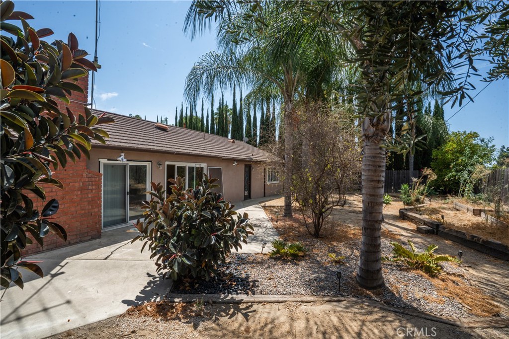 993 Verona Property Photo 37