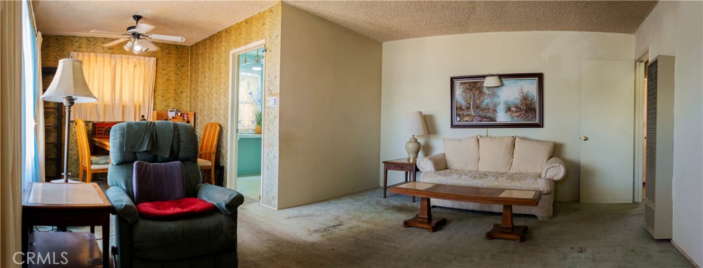 19317 Entradero Property Photo 3