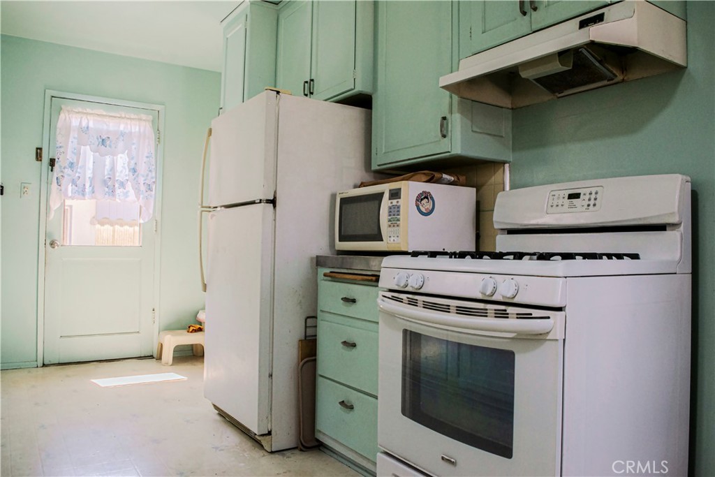 19317 Entradero Property Photo 4