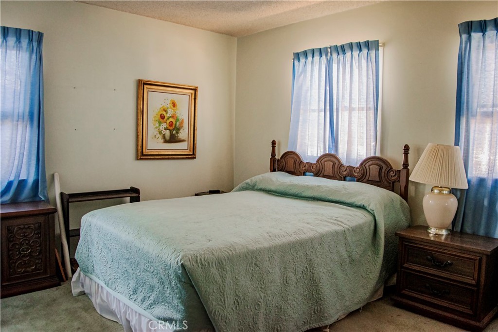 19317 Entradero Property Photo 9
