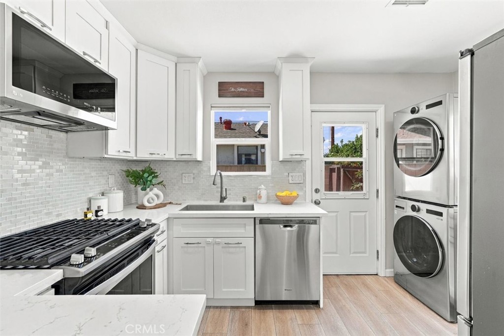 4874 W 135th Street Property Photo 10