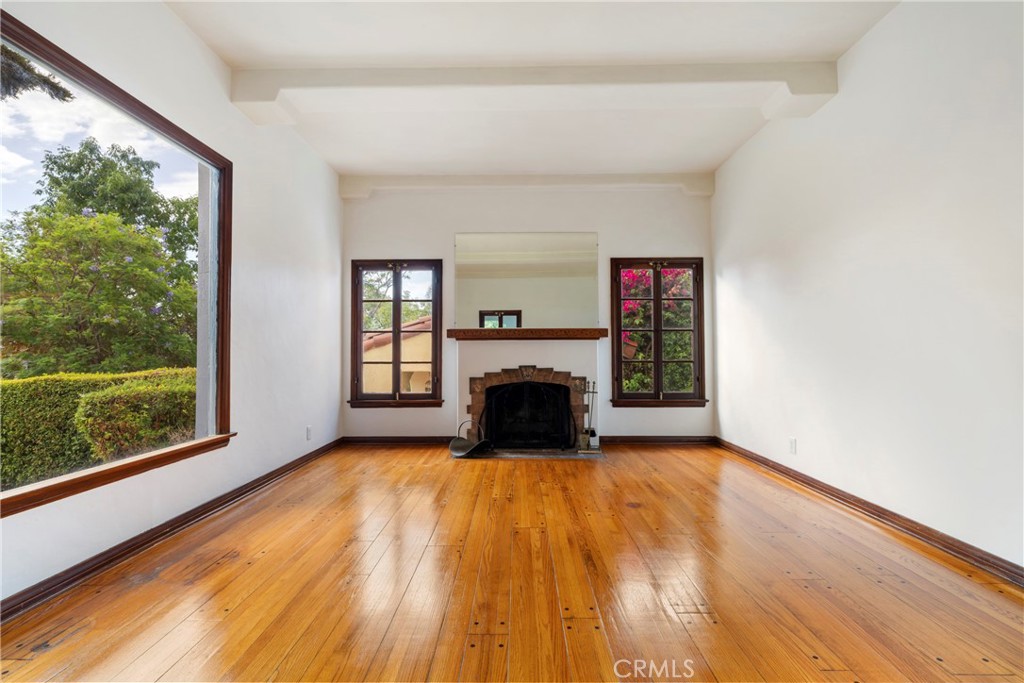 1417 Ardmore Property Photo 7