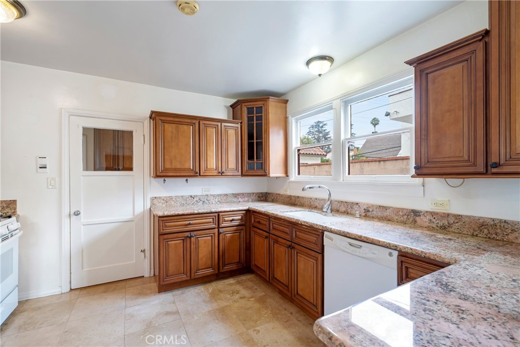 1417 Ardmore Property Photo 14