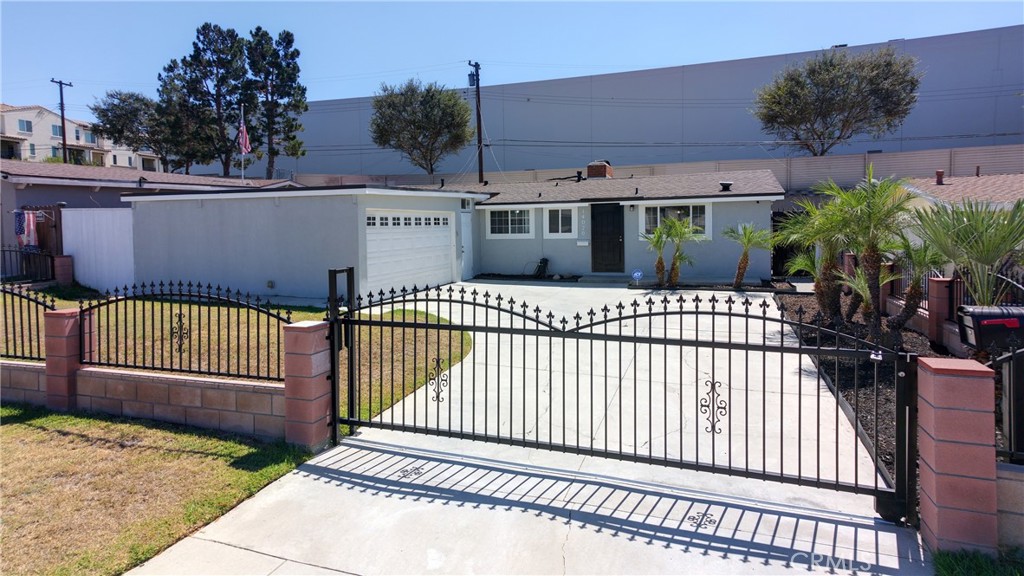 14020 Bora Drive Property Photo 1