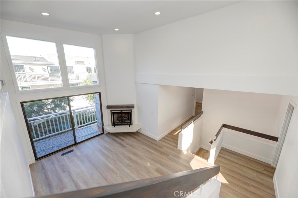1090 Loma Drive Property Photo 12