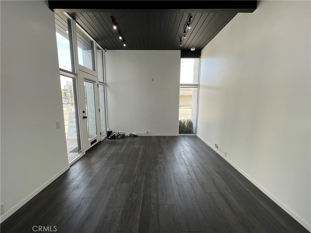 809 S Gaffey St Property Photo 6
