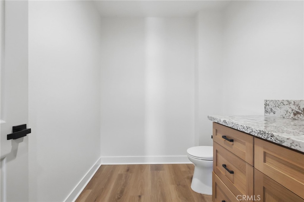 1507 W 83rd Street Property Photo 31