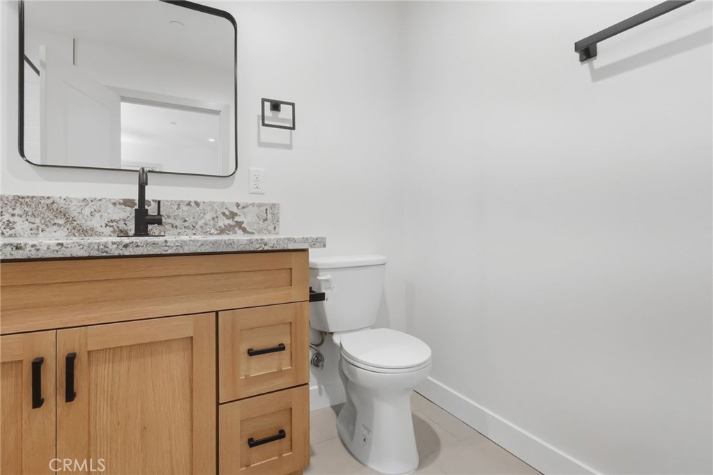 1507 W 83rd Street Property Photo 43