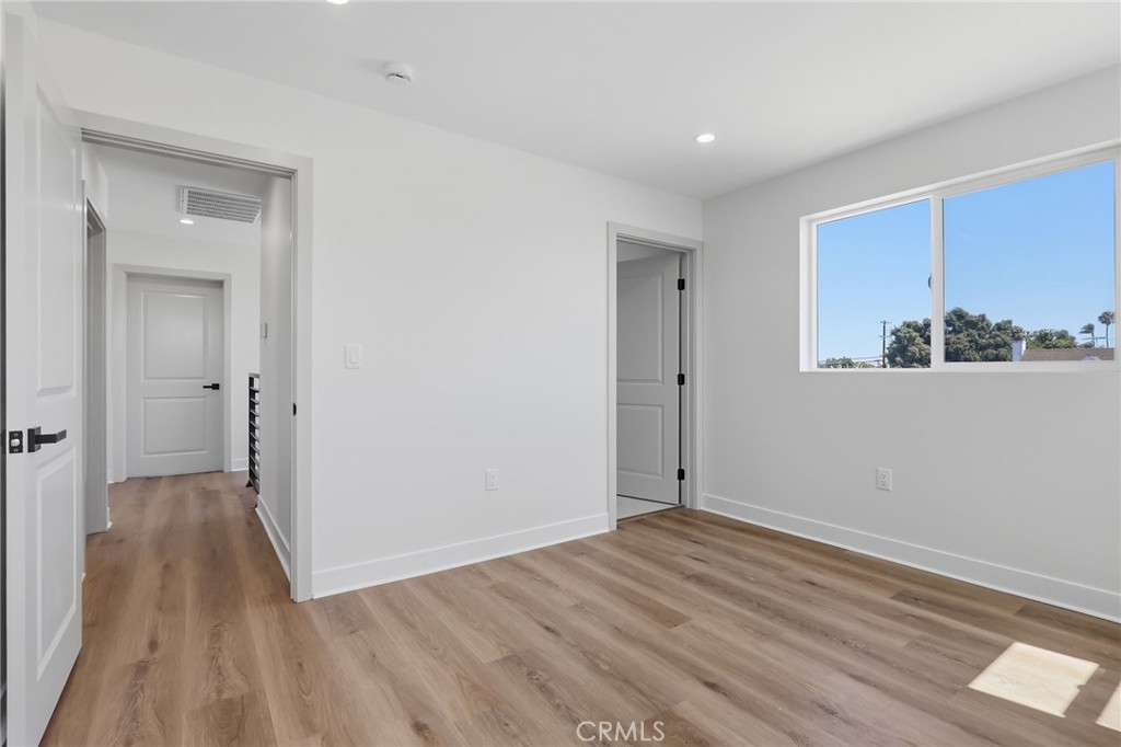 1507 W 83rd Street Property Photo 50