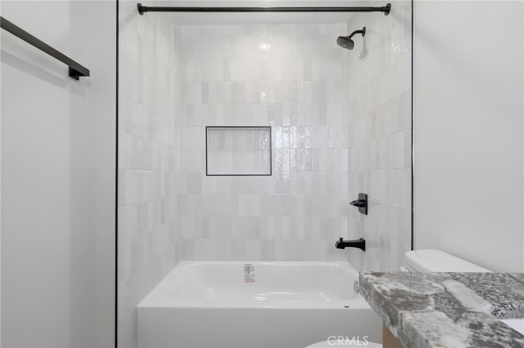1507 W 83rd Street Property Photo 55
