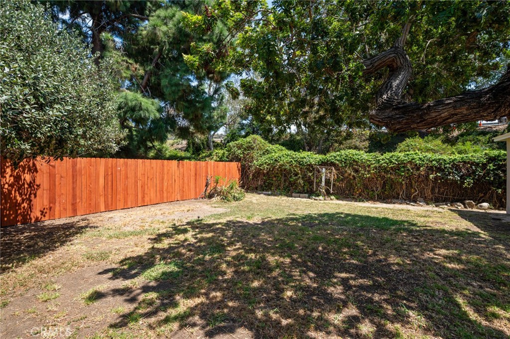 2526 Purdue Property Photo 28