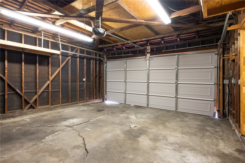 2526 Purdue Property Photo 31
