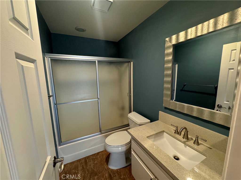 2800 Plaza Del Amo 471 Property Photo 8