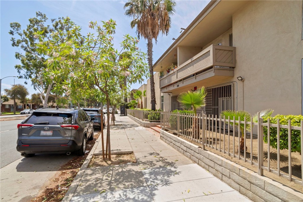 3301 Santa Fe Avenue 50 Property Photo 23