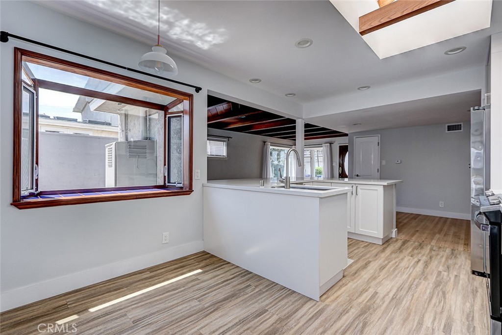 644 14th Property Photo 13
