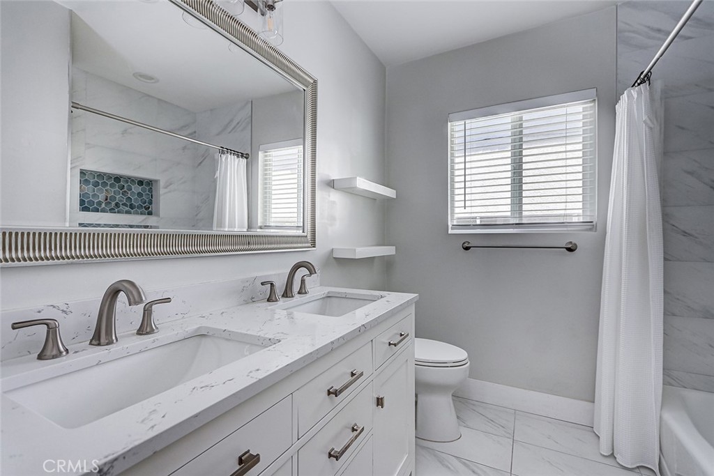 644 14th Property Photo 23