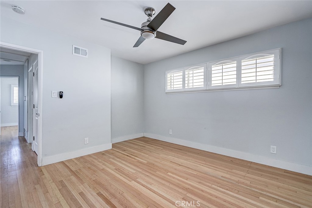 644 14th Property Photo 30