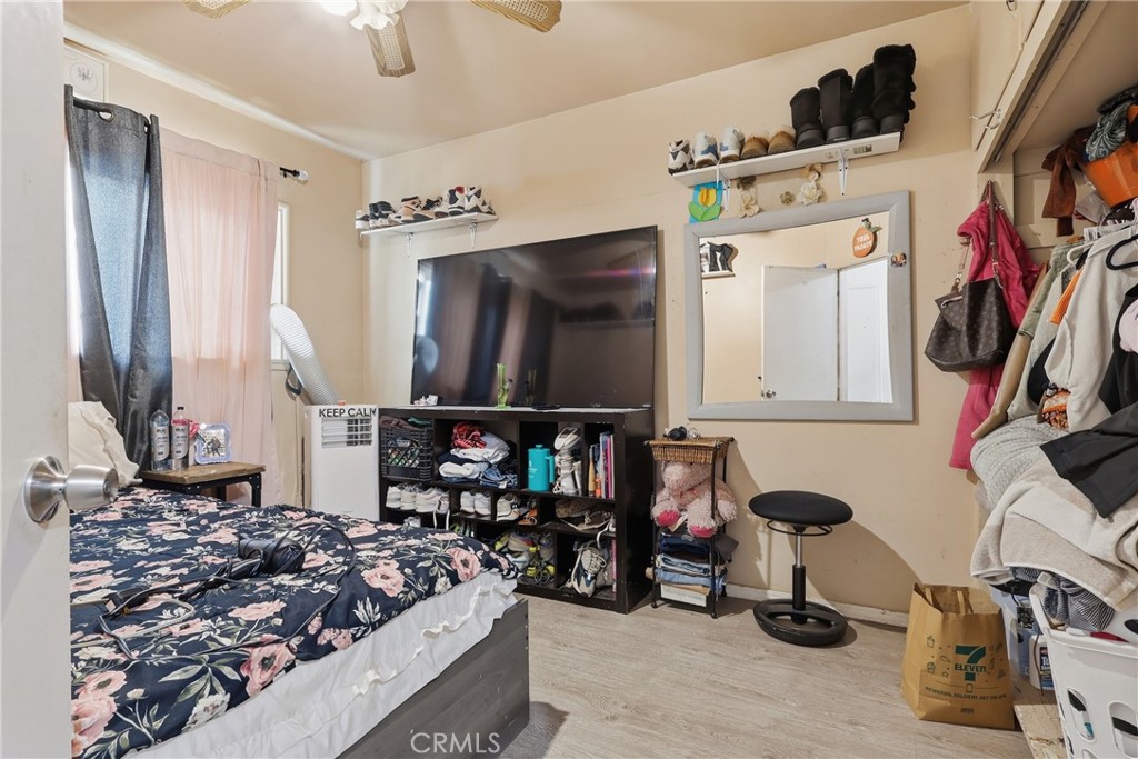 637 Hill Street Property Photo 12