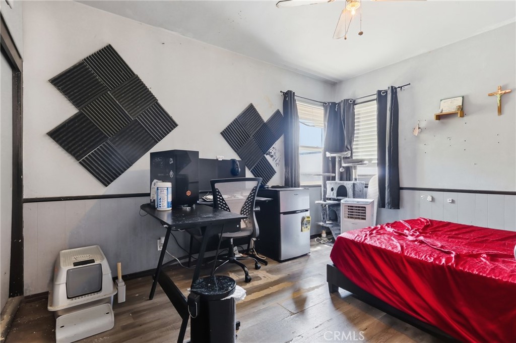 637 Hill Street Property Photo 13