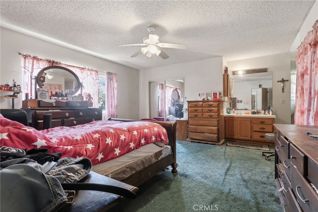 637 Hill Street Property Photo 20