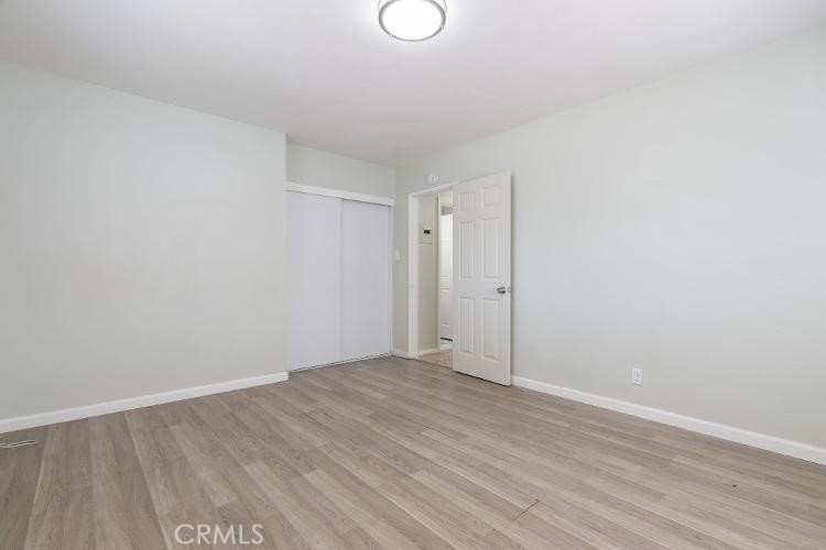 400 E Lancaster Property Photo 4