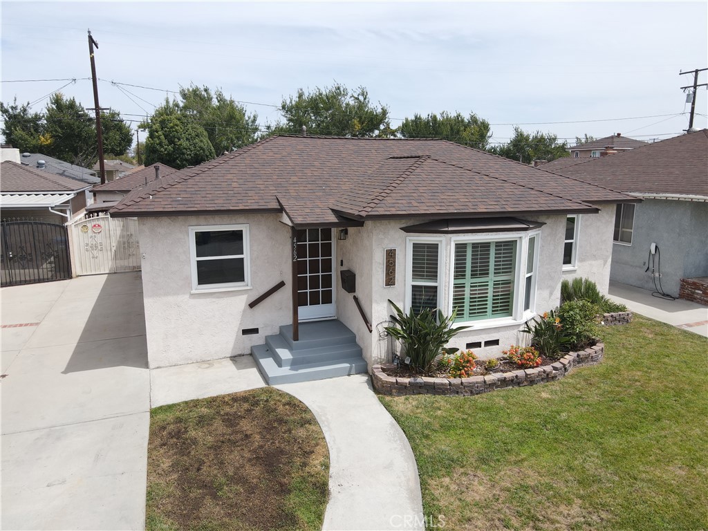 4562 Iroquois Avenue Property Photo 1