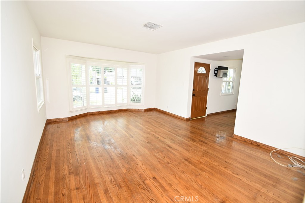4562 Iroquois Avenue Property Photo 22